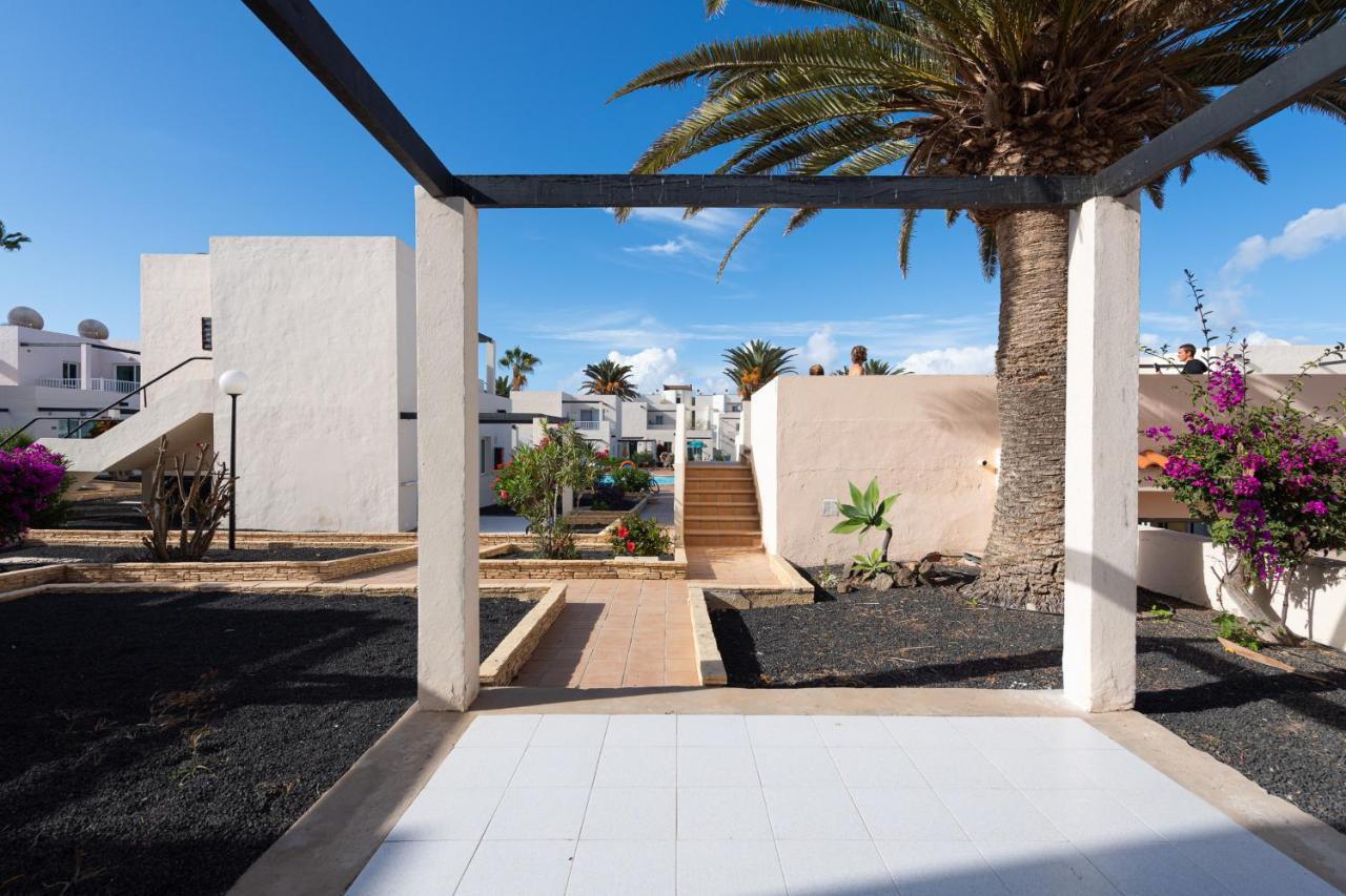 Homeforguest Apartamento Alisios 1 Con Piscina En Corralejo Exterior photo